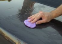 Medium grade purple clay bar